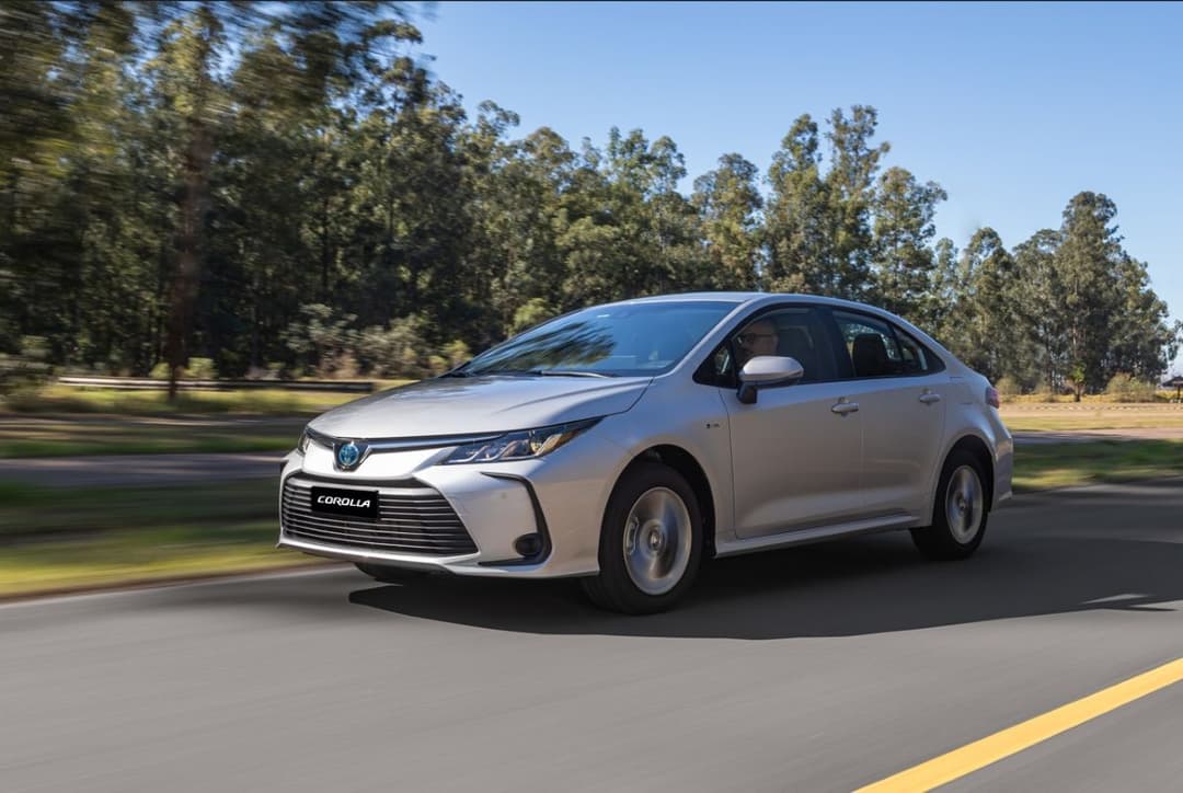 Toyota Corolla GLI híbrido